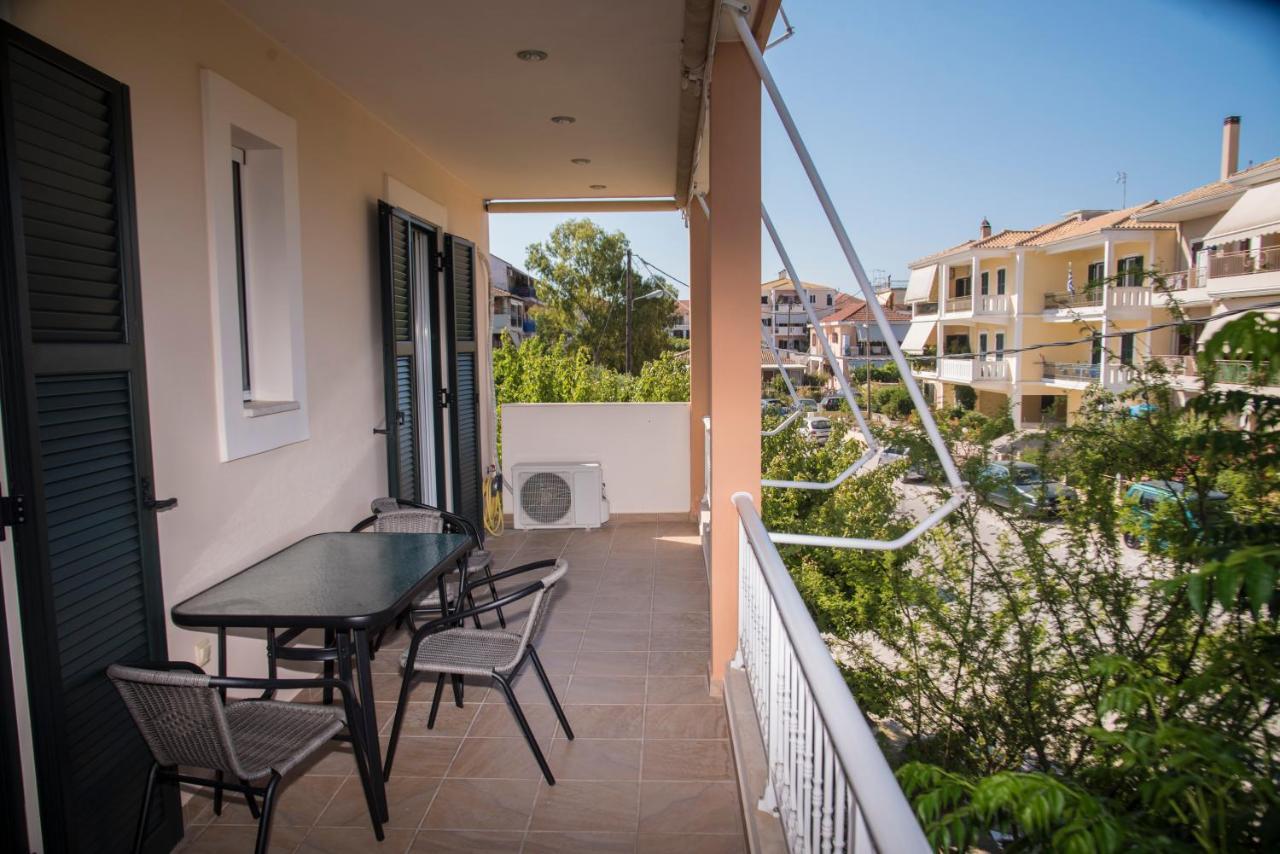 Victoria'S House In Lefkada City Apartment Exterior photo